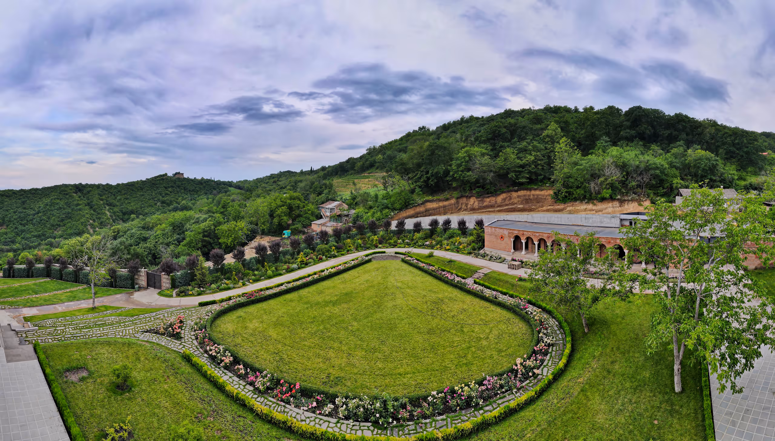 Rose Garden Gallery 04